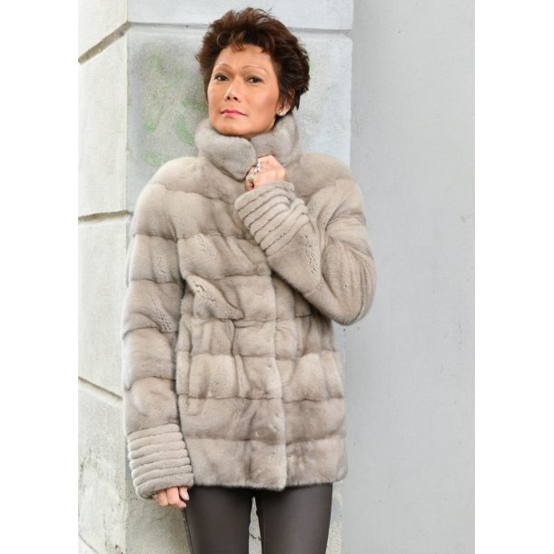J.A.P. 8800 - Silver Blue Kopenhagen Fur